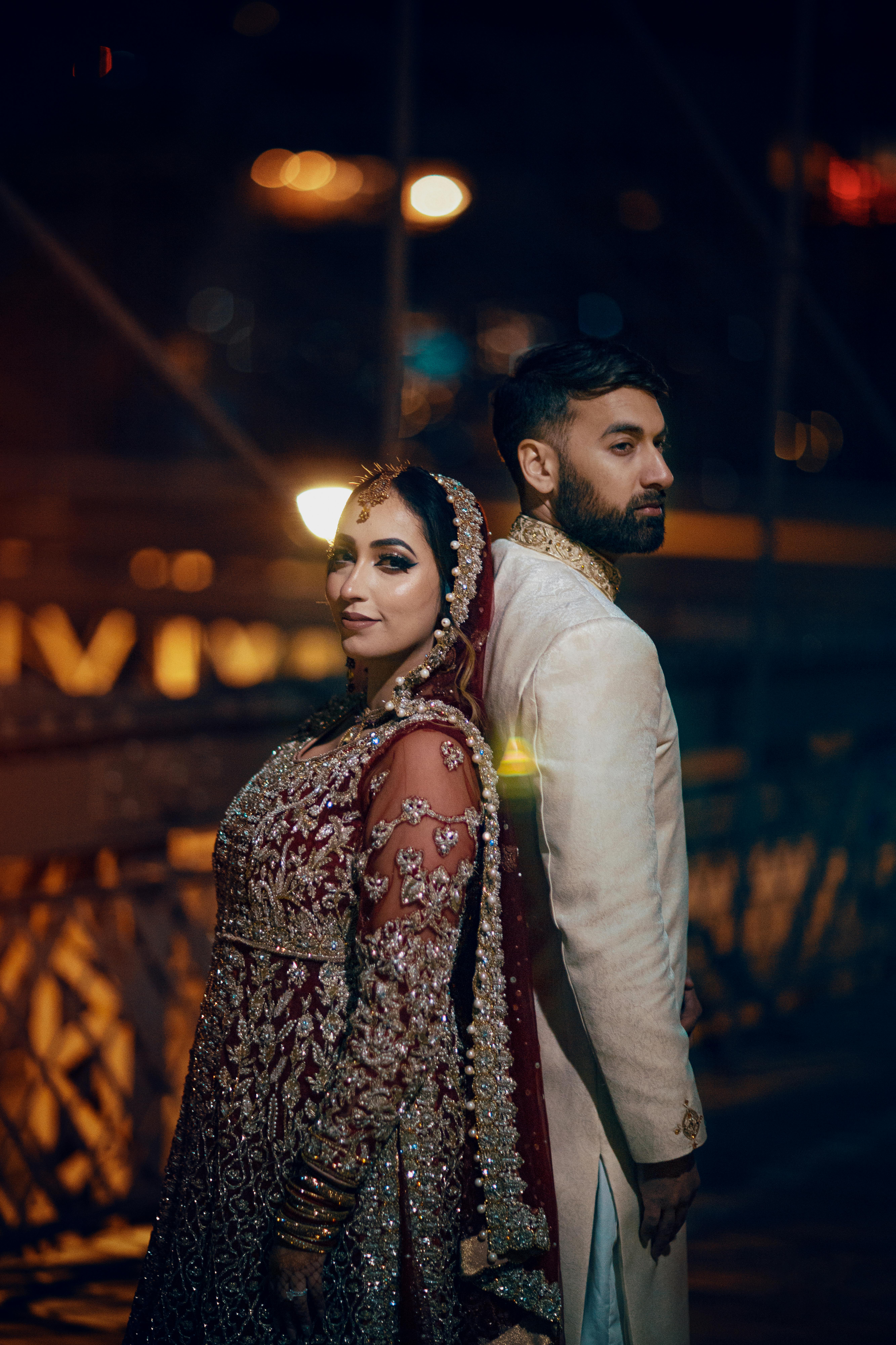 This Couple's Pre-wedding Look will Calm your Hearts like Never Before! |  Pre wedding photoshoot outfit, Couple wedding dress, Indian wedding  photography couples